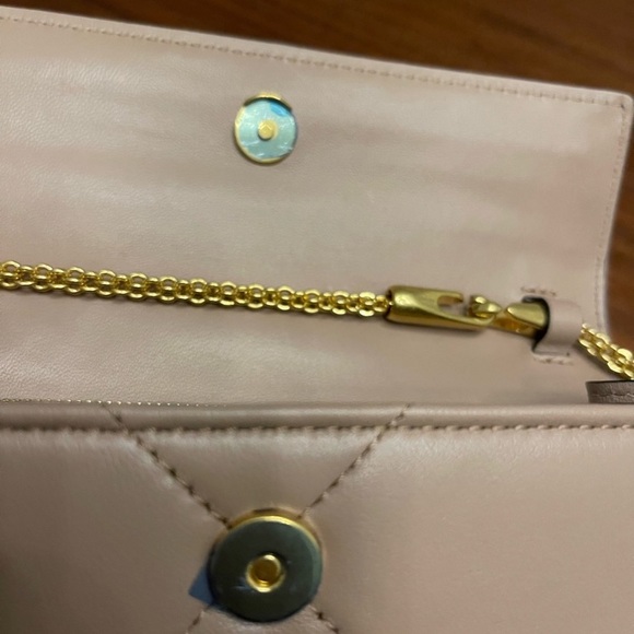 NEW‼️ Valentino Garavani - Picture 8 of 17